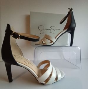 NWB Jessica Simpson Black/White Heels 7